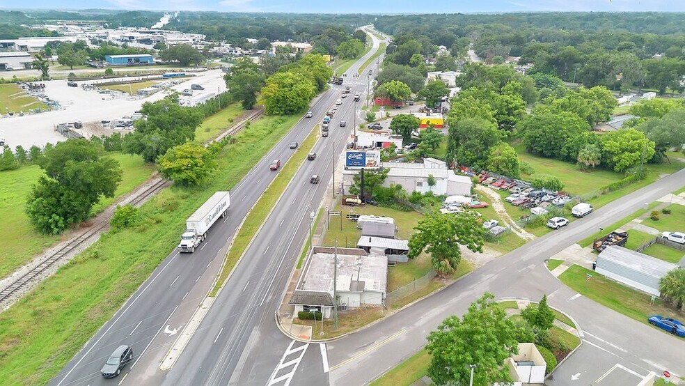 More Photos Of 3101 N Orange Blossom Trl, Zellwood Restaurant For Sale