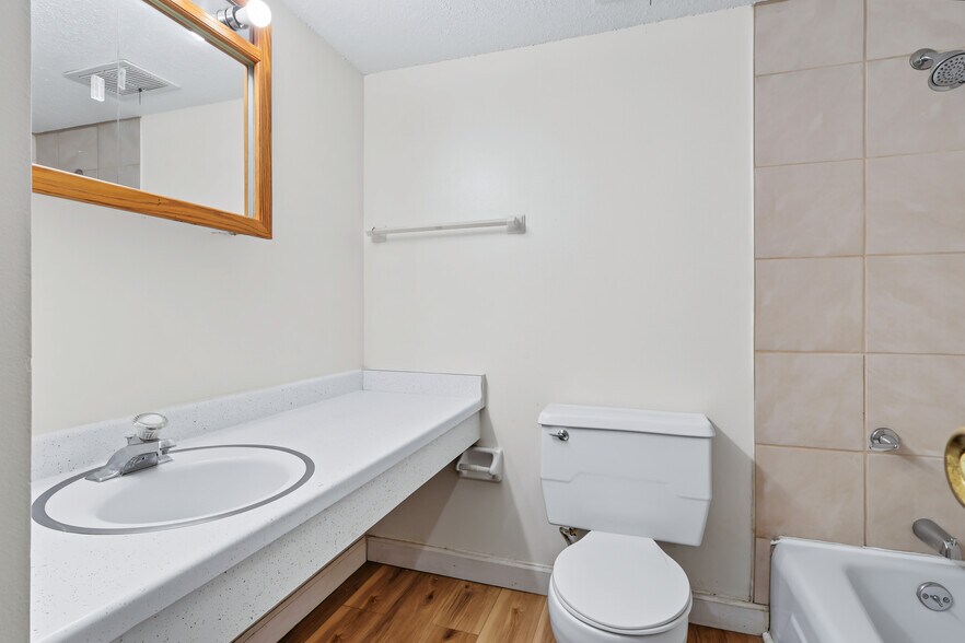 More Photos Of 765-791 Russell Rd, Waterloo Apartments For Sale