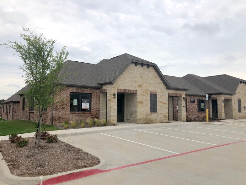 More Photos Of 2601 Little Elm Pky, Little Elm Medical For Lease