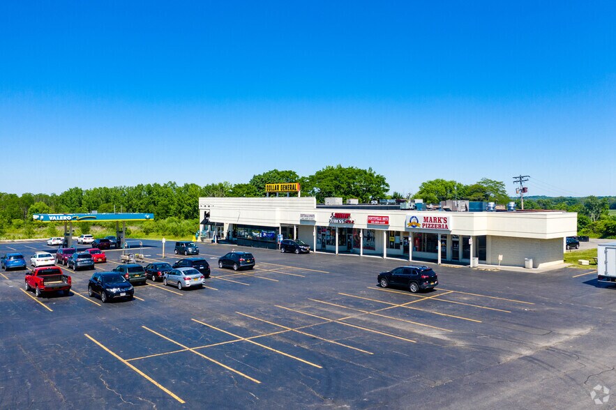 Primary Photo Of 3892 Scottsville Rd, Scottsville Unknown For Lease