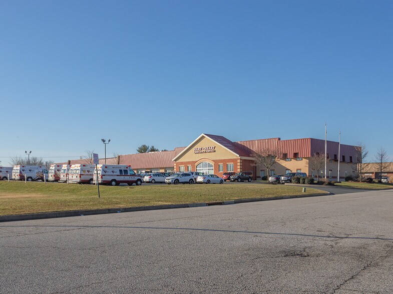 More Photos Of 355 Granary Rd, Forest Hill Flex For Lease