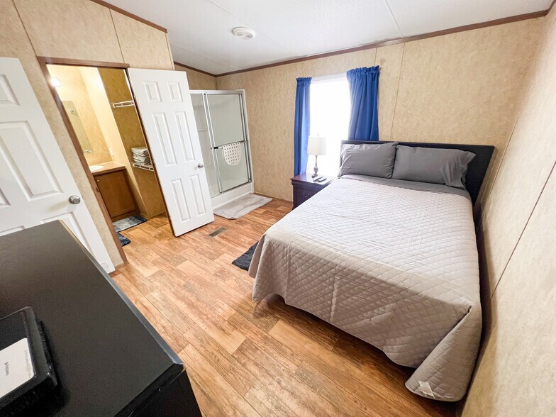 More Photos Of 3299 S Fulton Ave, Odessa Specialty For Sale