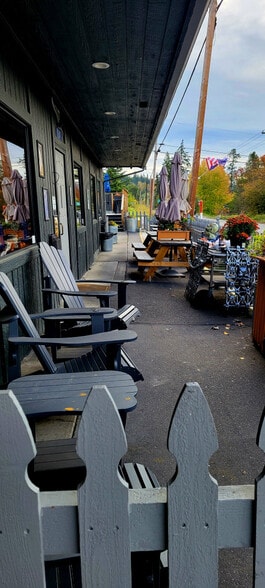 More Photos Of 18247 Highway 9, Mount Vernon Restaurant For Sale