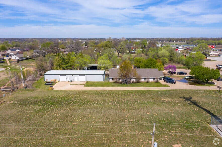 More Photos Of 13290 S 80th East Ave, Bixby Warehouse For Lease