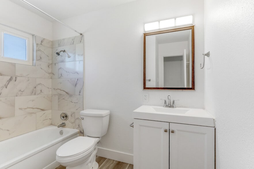 More Photos Of 3355 Lerwick Rd, Sacramento Apartments For Sale