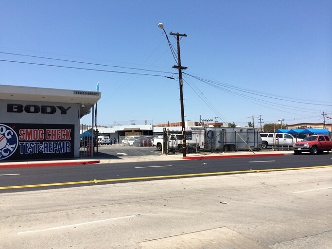 More Photos Of 16613-16611 S Vermont Ave, Gardena Auto Repair For Lease