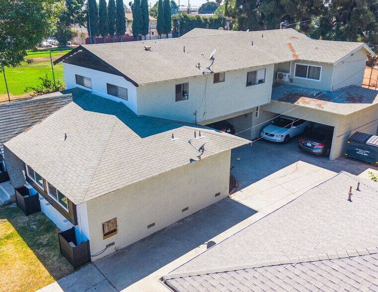 More Photos Of 1109 S Spruce St, Montebello Apartments For Sale