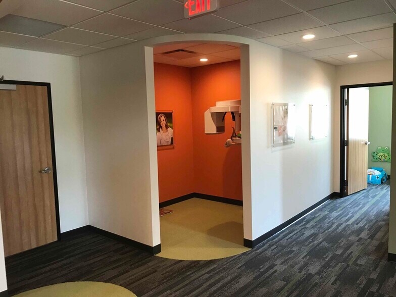 More Photos Of 840 Bear Paw Ave, Rice Lake Medical For Sale