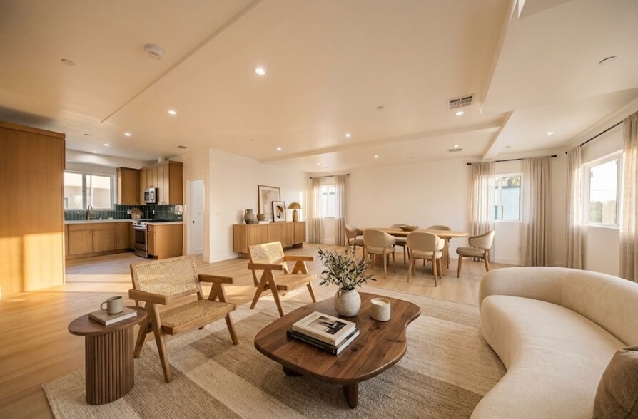 More Photos Of 1259 S Longwood Ave, Los Angeles Apartments For Sale