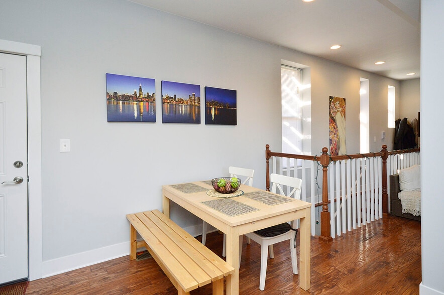 More Photos Of 1501 W Superior St, Chicago Apartments For Sale