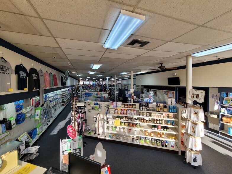 More Photos Of 302 N Main St, Rushville Storefront Retail Office For Sale