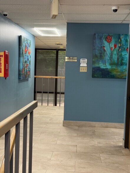 More Photos Of 6720 Sands Point Dr, Houston Office For Lease