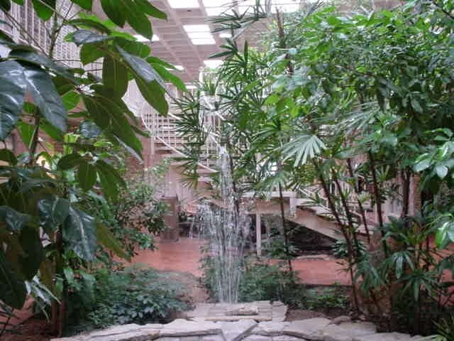 More Photos Of 10611 Garland Rd, Dallas Medical For Lease