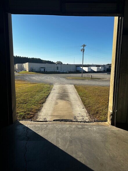 More Photos Of 209 S Main St, Oakboro Industrial For Lease