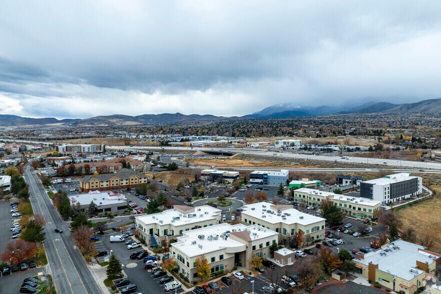 More Photos Of 9785 Gateway Dr, Reno Office For Lease