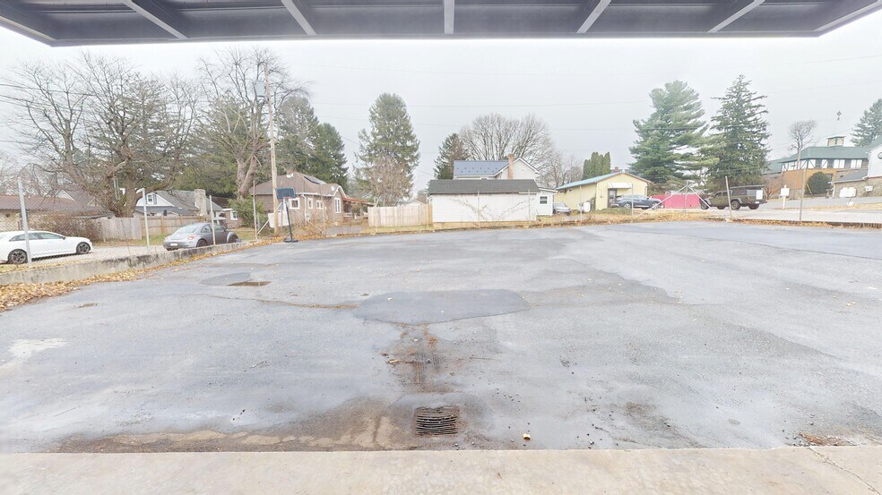 More Photos Of 13594 Monterey Ln, Blue Ridge Summit Office For Lease