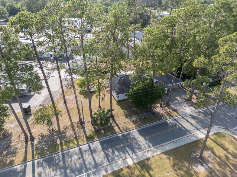 More Photos Of 539 S Main St, Baxley Hotel For Sale