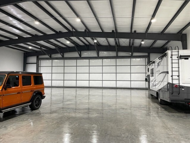 More Photos Of 312 Taxiway, Tullahoma Industrial For Sale