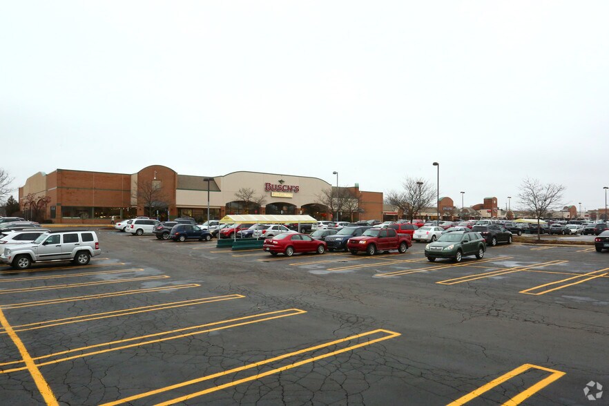 Primary Photo Of 37083-37399 6 Mile Rd, Livonia Unknown For Lease