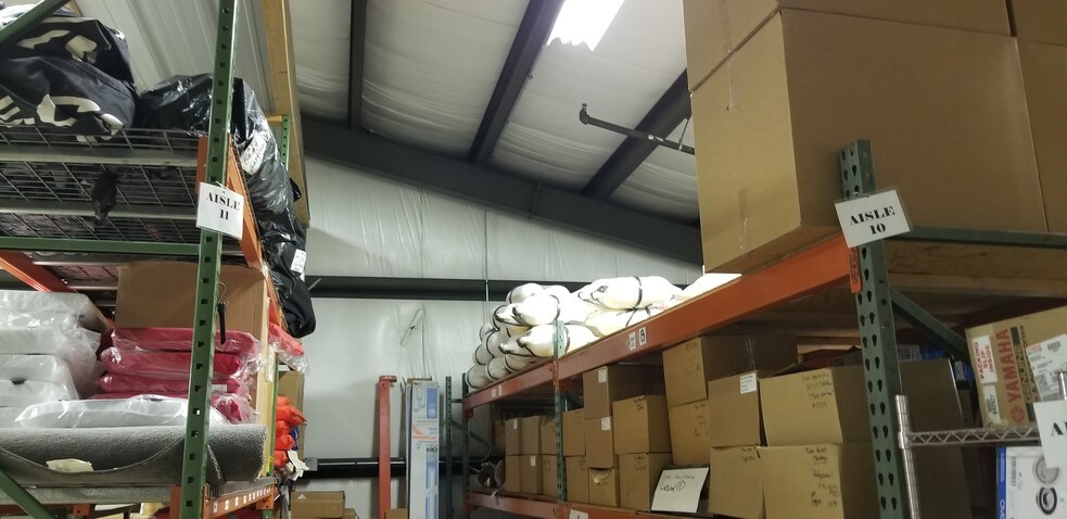 More Photos Of 2101 Route 176, Prairie Grove Showroom For Sale