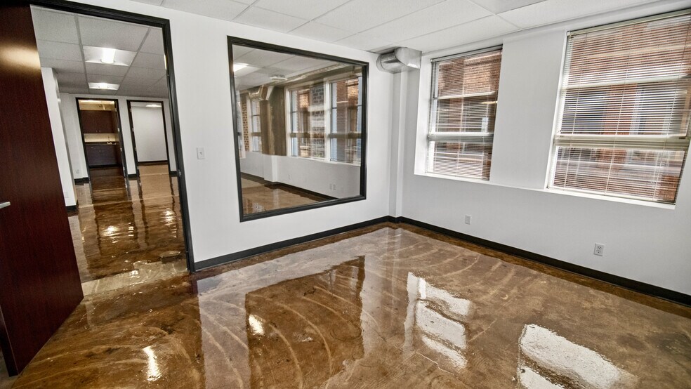 More Photos Of 235-247 E Broadway, Long Beach Office For Lease