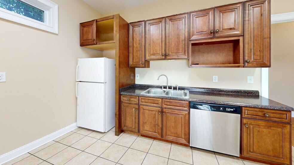 More Photos Of 2795 Main St, Snellville Medical For Lease