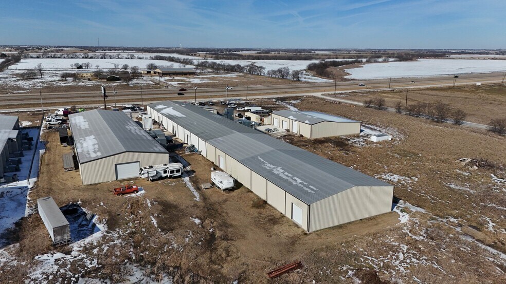 More Photos Of 12699 S Interstate 35, Valley View Warehouse For Sale