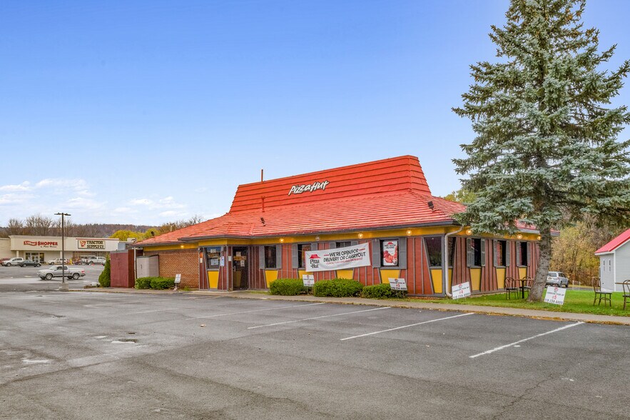 More Photos Of 109 Barnerville Rd, Cobleskill Restaurant For Lease