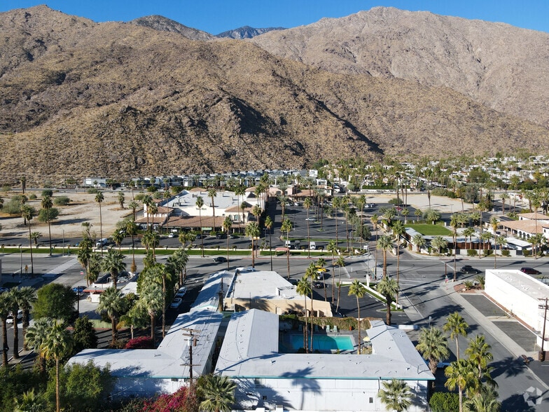 More Photos Of 1450 S Palm Canyon Dr, Palm Springs Hotel For Sale