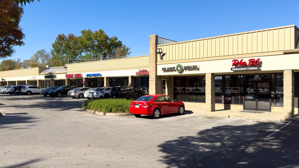 More Photos Of 2307-2375 Nicholasville Rd, Lexington Unknown For Lease