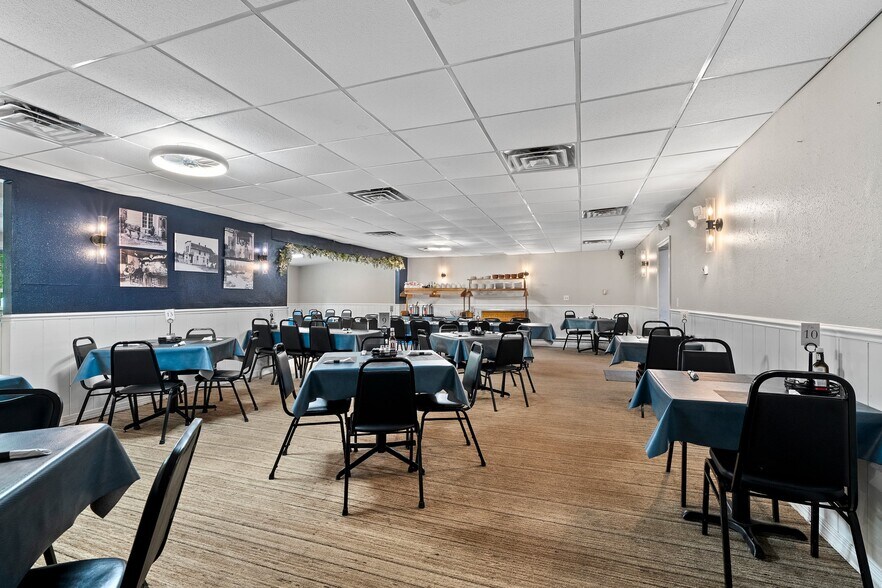 More Photos Of N12808 Northway Dr, Athelstane Restaurant For Sale