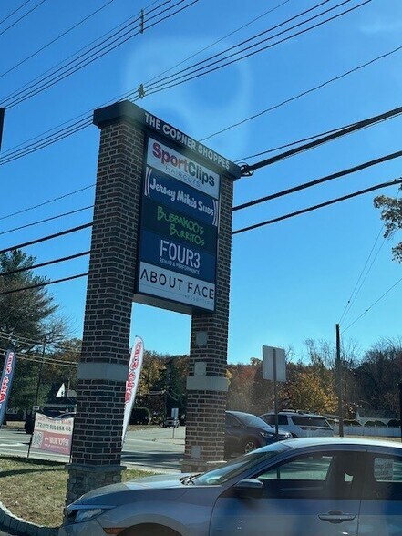 More Photos Of 275 Comly Rd, Lincoln Park Storefront Retail Office For Lease