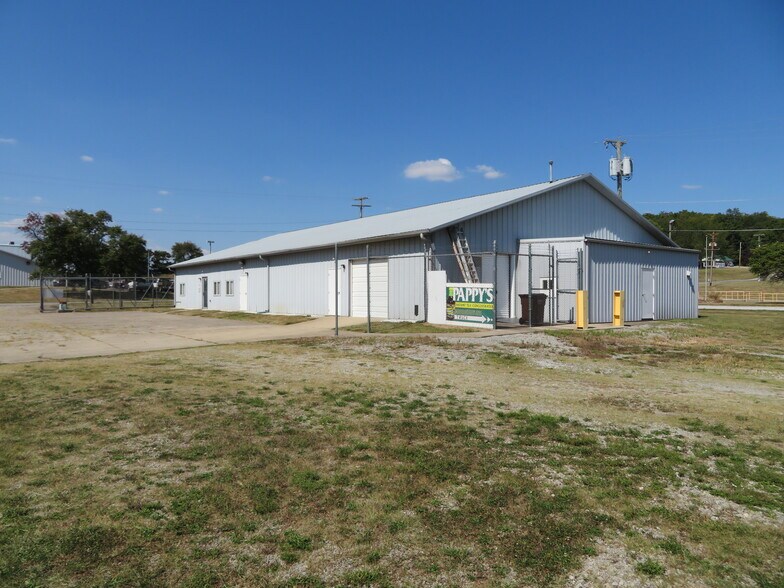 More Photos Of 100 Homestead Ave, Hillsboro Warehouse For Sale