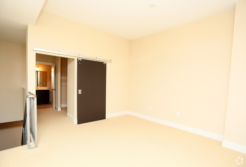 More Photos Of 1400 Irving St NW, Washington Apartments For Lease