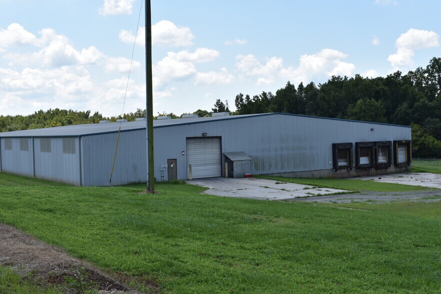 More Photos Of 2582 Salisbury Hwy, Statesville Manufacturing For Sale