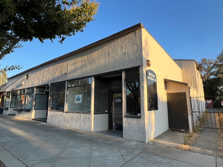 More Photos Of 9078-9084 Elk Grove Blvd, Elk Grove Storefront For Sale