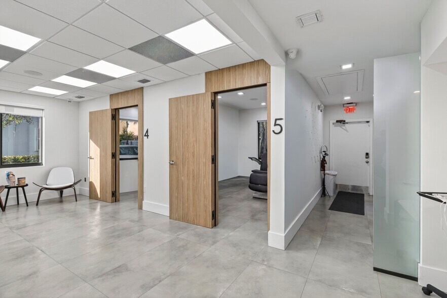More Photos Of 9400 SW 77th Ave, Miami Office For Lease