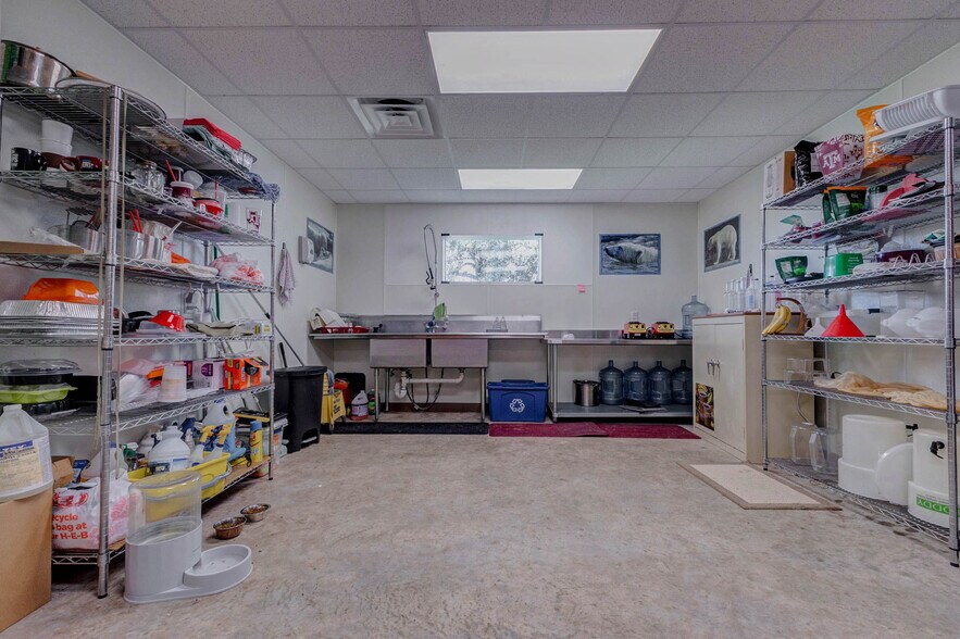 More Photos Of 38094 Joe Loggins Rd, Hempstead Specialty For Sale