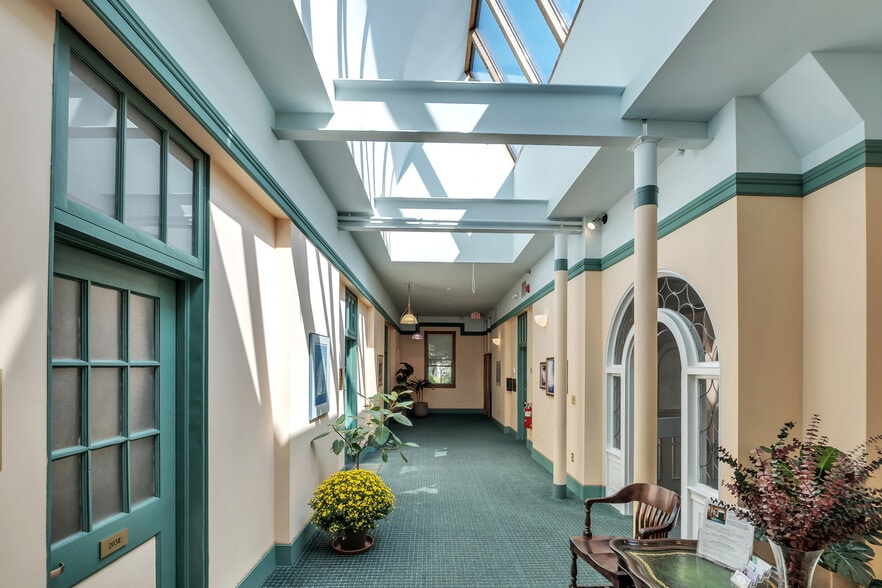 More Photos Of 294 Pleasant St, Stoughton Office For Sale