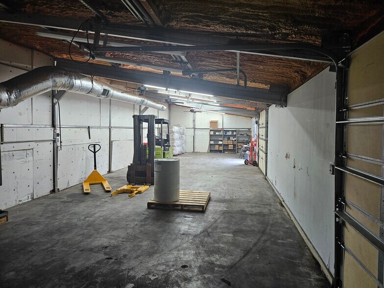 More Photos Of 4330 Cheyenne St, North Charleston Flex For Sale