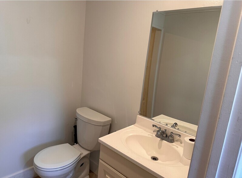 More Photos Of 350 N Montgomery St, San Jose Unknown For Lease