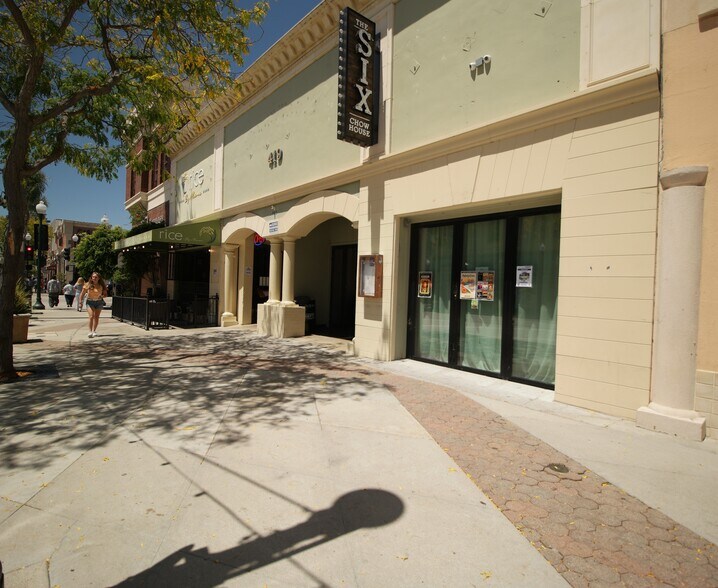 More Photos Of 419 E Main St, Ventura Restaurant For Lease