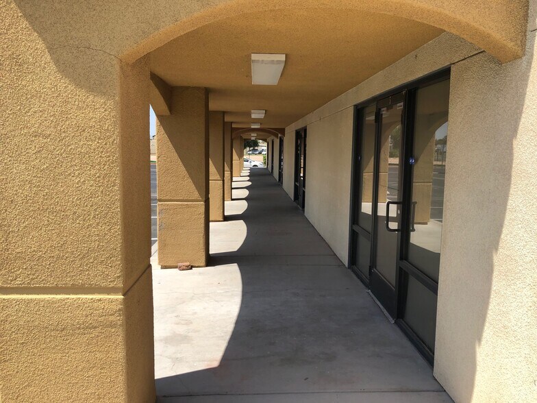 More Photos Of 801 E Birch St, Calexico General Retail For Sale