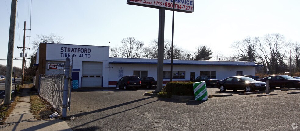 Primary Photo Of 72 Berlin Rd, Stratford Auto Repair For Sale