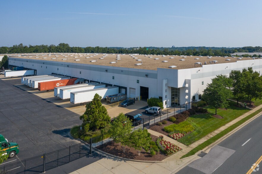More Photos Of 8416 Kelso Dr, Rosedale Distribution For Lease