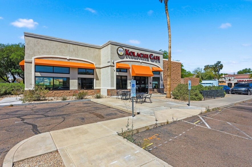 More Photos Of 4302 E Ray Rd, Phoenix Freestanding For Lease