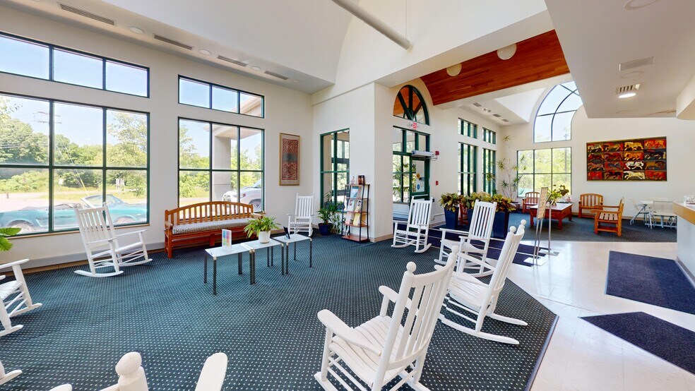 More Photos Of 1547 Columbia Tpke, Castleton On Hudson Medical For Sale