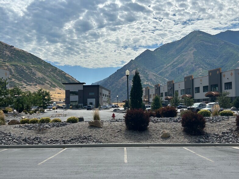 More Photos Of 2452 E 6700 S, Uintah Industrial For Lease