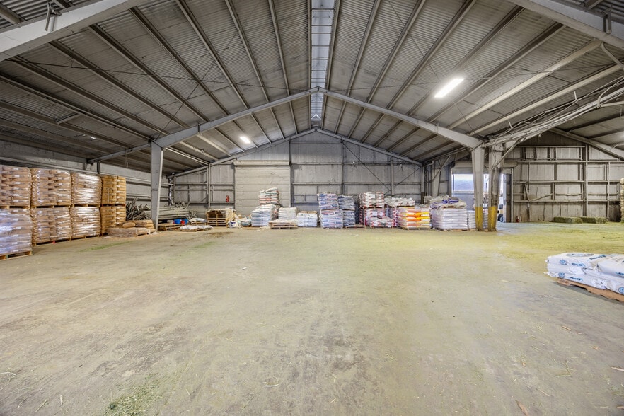 More Photos Of 780 N Todd Ave, Azusa Distribution For Sale