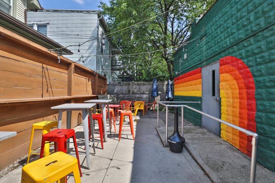 More Photos Of 310-312 E Hudson St, Columbus Freestanding For Sale